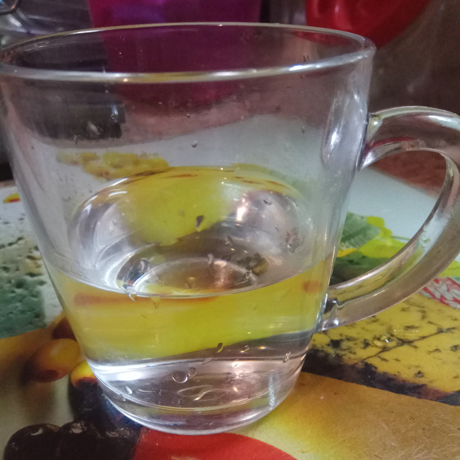 половина стакана воды